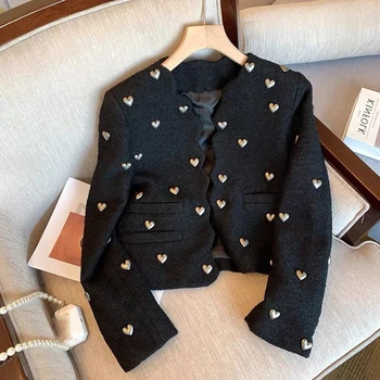 Traje Elegante de Inverno Midi Estilo Britânico para Mulheres 7 Women’s Trendy Tweed Jacket for Spring Wave Neck Heart Buckle Suit Cardigan Coat Vintage Long Sleeved Korean Crop Outwear Autumn