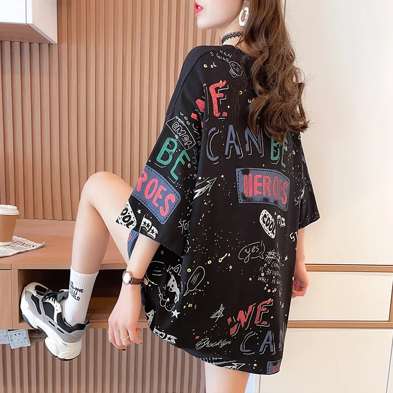 Mid-length Loose New Designer Top Graffiti Print Short-sleeved T-shirt Women's Plus Size Women's Top Cartoon Tshirts 
Mid-length Loose New Designer Top Graffiti Print Short-sleeved T-shirt Women's Plus Size Women's Top Cartoon Tshirts