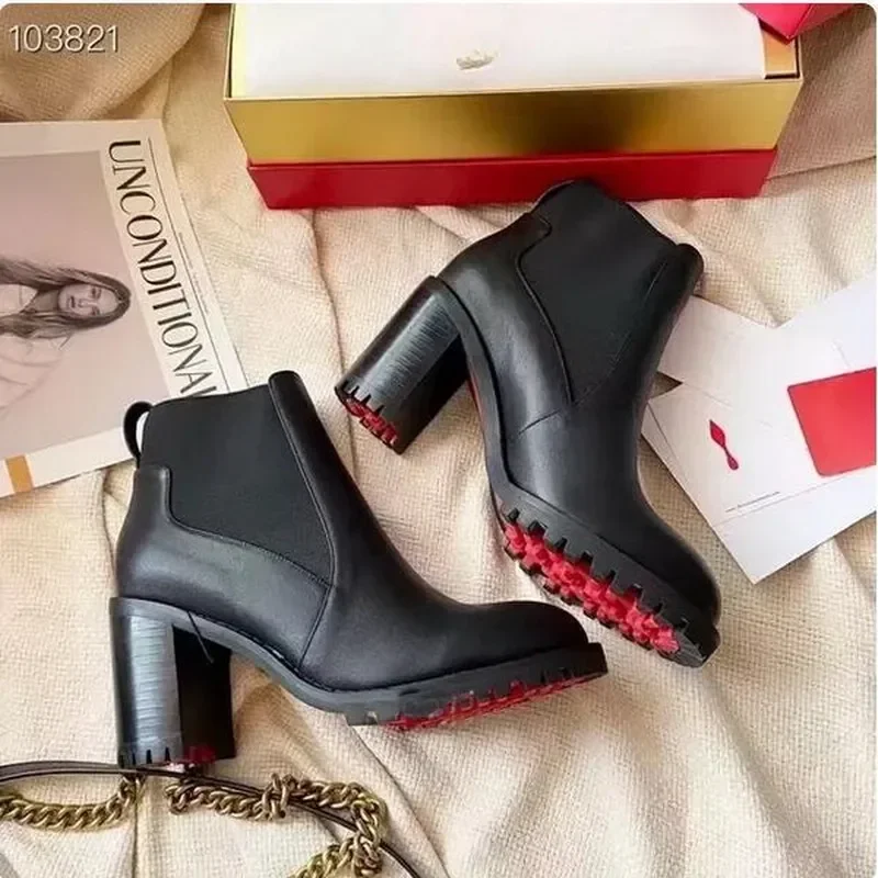 NEW Top Quality Womens High Heels Luxury Fashion Ladies Crystal Glisten Red Sole Shoes Classic Retro Designer High Heel 1001HJ
NEW Top Quality Womens High Heels Luxury Fashion Ladies Crystal Glisten Red Sole Shoes Classic Retro Designer High Heel 1001HJ