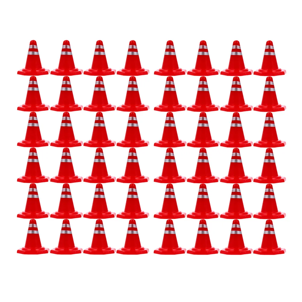 

60Pcs Miniature Traffic Cones Training Roadblock Cone Traffic Signs Sand Table Construction Model Photo Prop Supplies ( Random