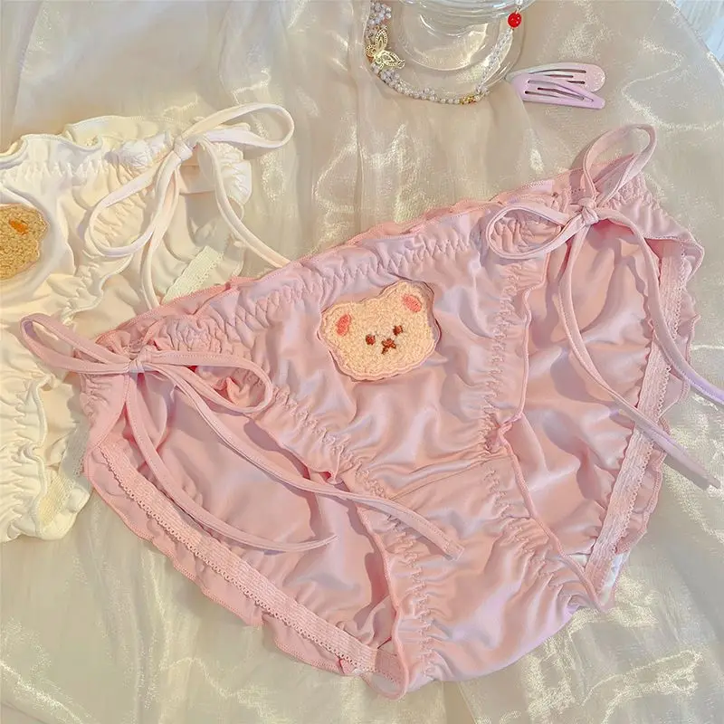 Soft Cute Bear Strap Low Waist Underwear Girls Sexy New Sweet Triangle Pants Summer Thin Breathable Cotton Crotch Women Panties
Soft Cute Bear Strap Low Waist Underwear Girls Sexy New Sweet Triangle Pants Summer Thin Breathable Cotton Crotch Women Panties