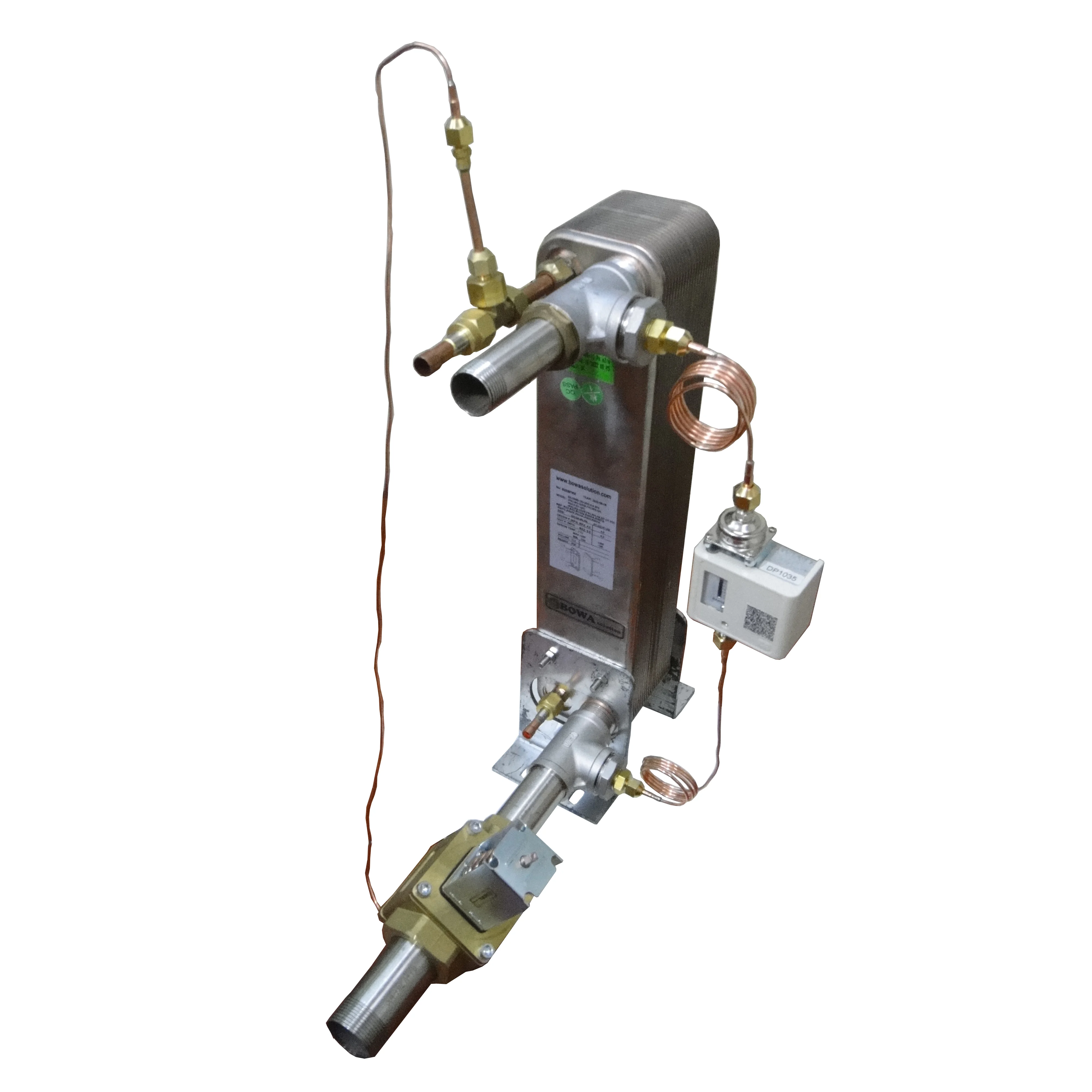 4+4HP dual refrigerant pipeline condenser with common cooling water circle can make module brine unit construction become simple
4+4HP dual refrigerant pipeline condenser with common cooling water circle can make module brine unit construction become simple