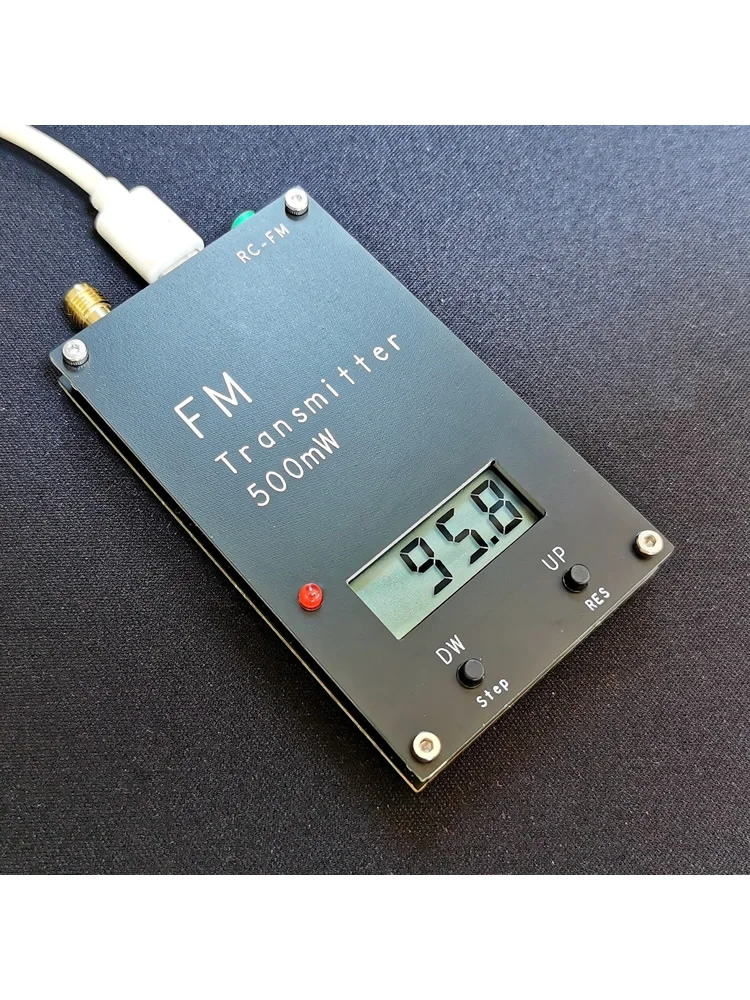 

Hot sale! 0.5W 63dB0.05% THD 2000m FM transmitter digital display 500mW stereo 76-108M