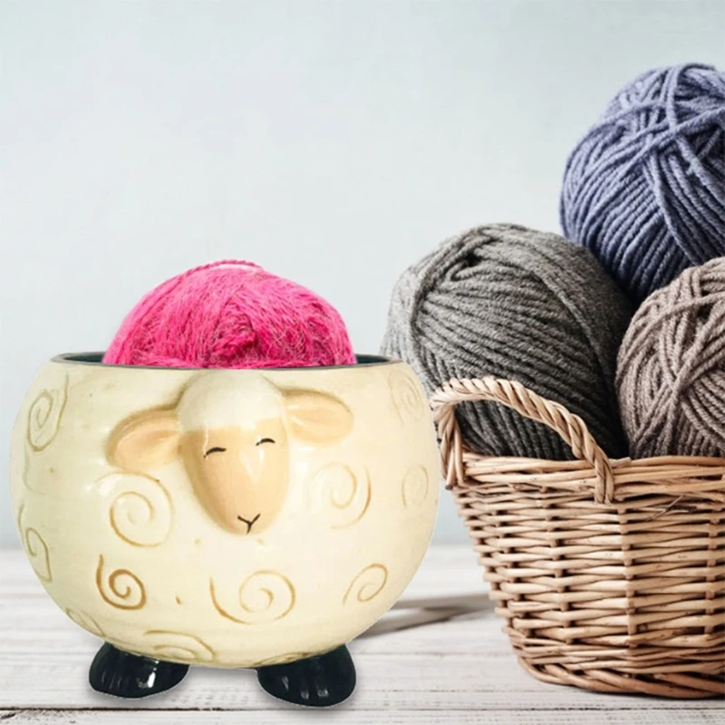 Керамическая миска для пряжи Sleepy Sheep, держатель для хранения шаров, вязание крючком, аксессуары для рукоделия
Керамическая миска для пряжи Sleepy Sheep, держатель для хранения шаров, вязание крючком, аксессуары для рукоделия