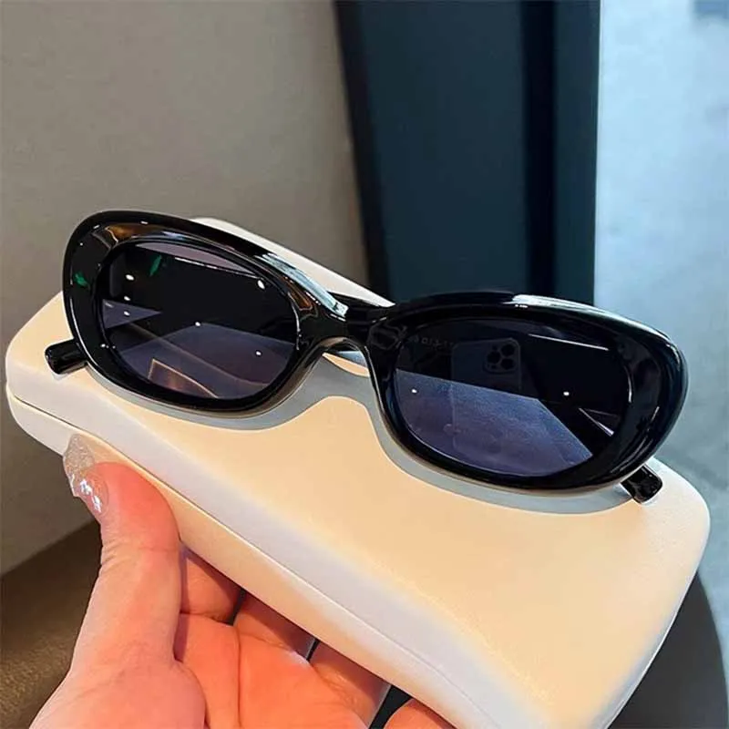 

YOOSKE Fashion Oval Sungalsses for Women Fashionable Small Frame Sun Glasses Men Vintage Brand Designer Sunshade UV400 Eyewear