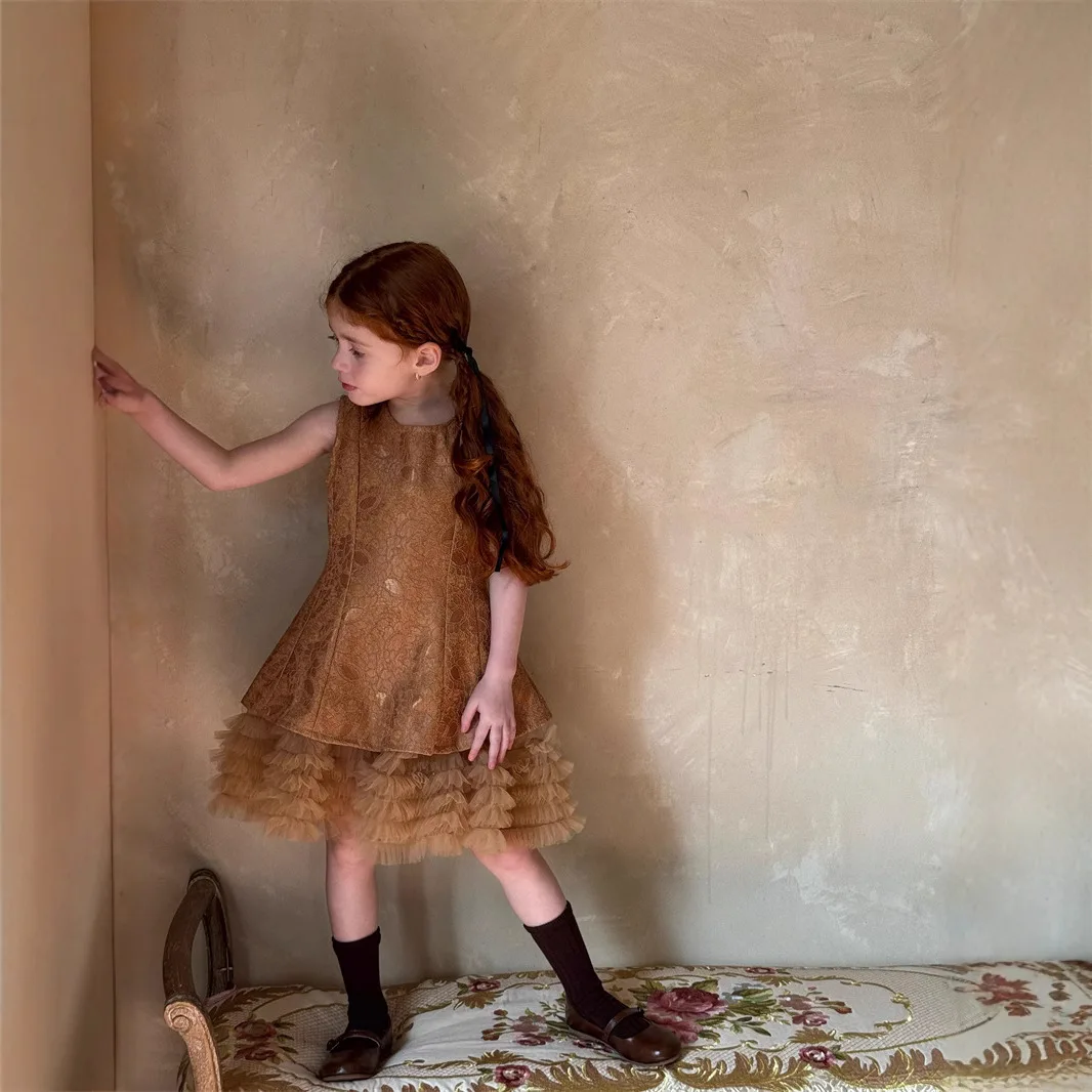 فستان سهل الارتداء لربيع وصيف 2025، فستان جديد بلون سادة بدون أكمام من الدانتيل، ملابس أطفال بنات فستان سهل الارتداء لربيع وصيف 2025، فستان جديد بلون سادة بدون أكمام من الدانتيل، ملابس أطفال بنات