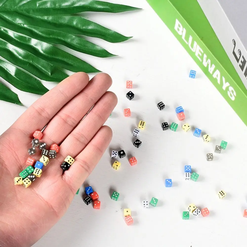 50Pcs/Bag Colorful Standard Six Sided Mini Dice Portable 5mm Acrylic Board Game Dice Party Gambling Game Cubes Digital Dice
50Pcs/Bag Colorful Standard Six Sided Mini Dice Portable 5mm Acrylic Board Game Dice Party Gambling Game Cubes Digital Dice