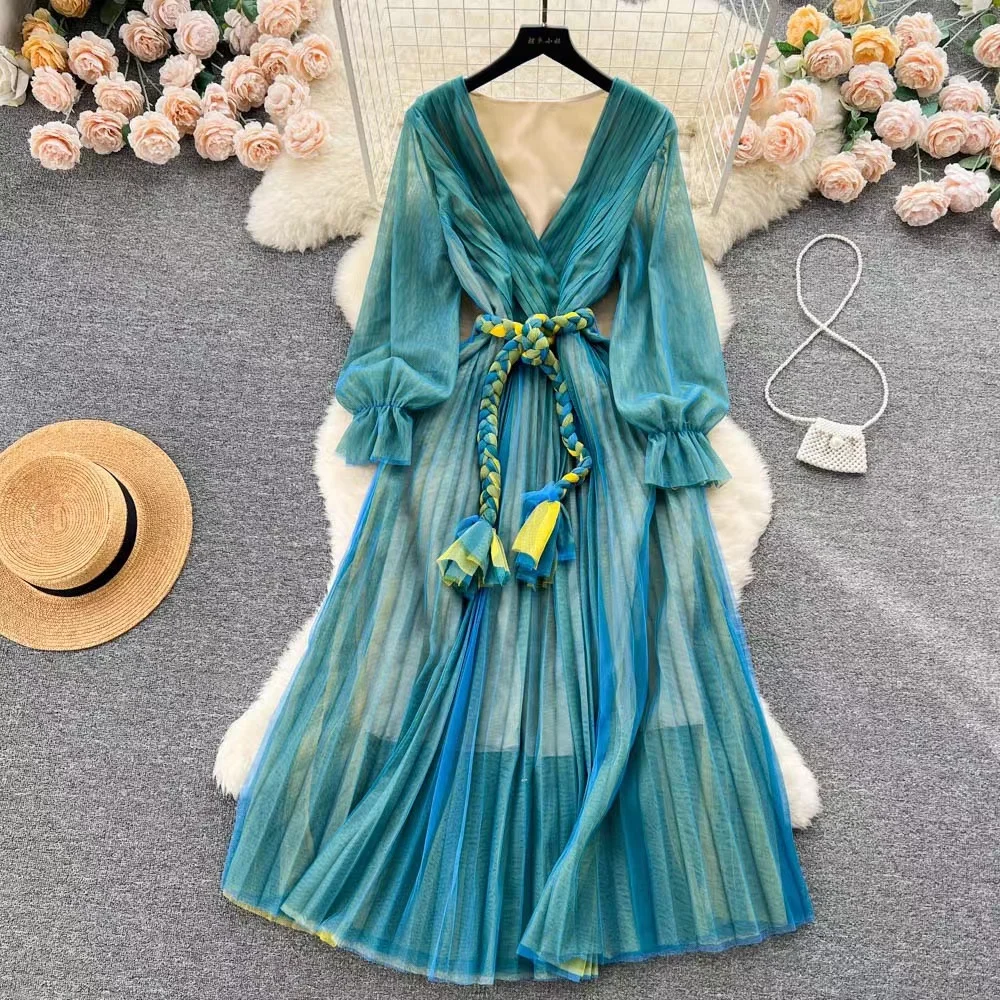 Runway Fashion Spring Fairy Mesh Pleated Long Dress New 2023 Elegant Women V Neck Lantern Sleeve Ladies Party Vestidos With Belt
Runway Fashion Spring Fairy Mesh Pleated Long Dress New 2023 Elegant Women V Neck Lantern Sleeve Ladies Party Vestidos With Belt