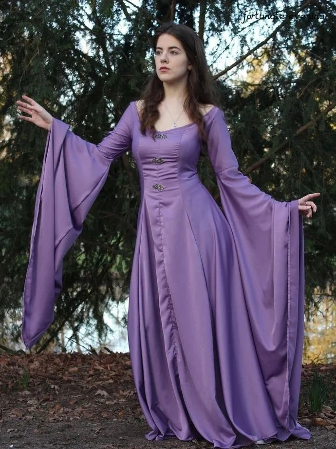 Fortunate Evening Elegant Vintage Purple Royal Long Sleeves V-Neck A-Line Formal Occasion Prom Dress Evening Party Gowns
Fortunate Evening Elegant Vintage Purple Royal Long Sleeves V-Neck A-Line Formal Occasion Prom Dress Evening Party Gowns