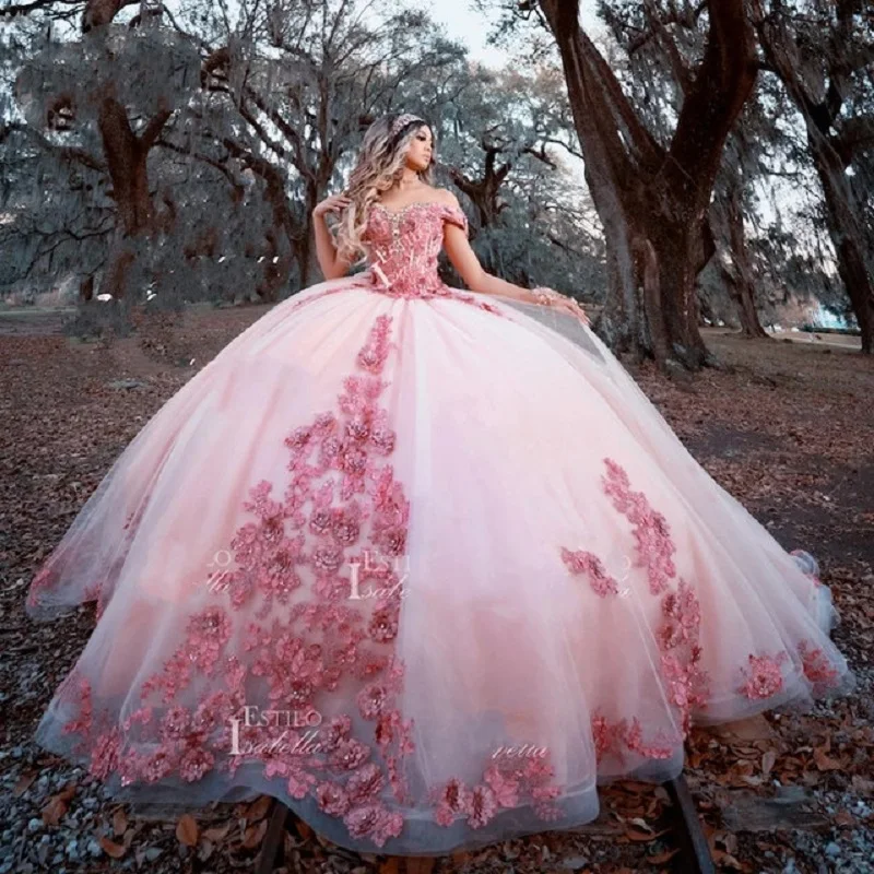 Роскошное розовое Цветочное платье Quinceanera с бисером с открытыми плечами блестками Кристаллы Vestido De 15 лет милые платья для выпускного вечера 16
Роскошное розовое Цветочное платье Quinceanera с бисером с открытыми плечами блестками Кристаллы Vestido De 15 лет милые платья для выпускного вечера 16