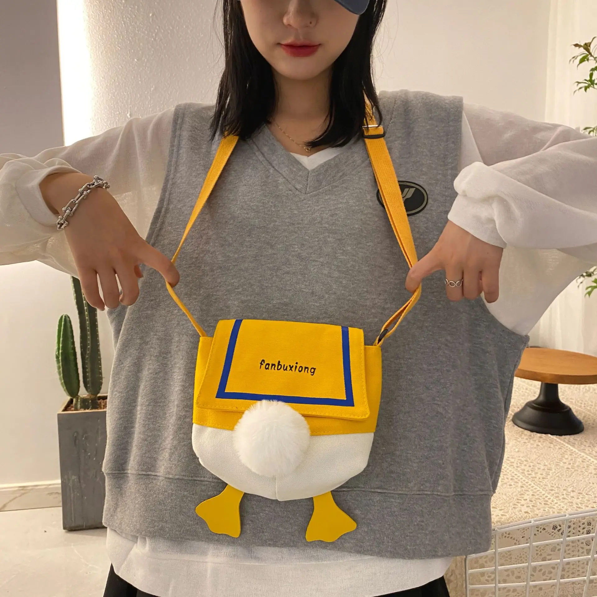 Cartoon Duck Fart Women Messenger Bag Cute Crossbody Bag Small Capacity Canvas Phone Bag Kawaii Girl Fashion Mini Bag 2023 New
Cartoon Duck Fart Women Messenger Bag Cute Crossbody Bag Small Capacity Canvas Phone Bag Kawaii Girl Fashion Mini Bag 2023 New