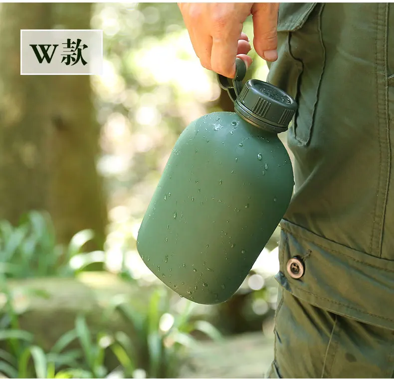 

Portable 1L Army Hip Flask Outdoor Hiking Aluminum Water Bottle Large Capacity Military Water Bottle Crossbody Survival Kettle