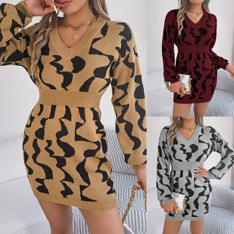 2023 New Women's Casual Knitted Sweater Dress Autumn and Winter Long Sleeve Elegant Women's Dress Sexy Office V-neck Mini Dress
2023 New Women's Casual Knitted Sweater Dress Autumn and Winter Long Sleeve Elegant Women's Dress Sexy Office V-neck Mini Dress