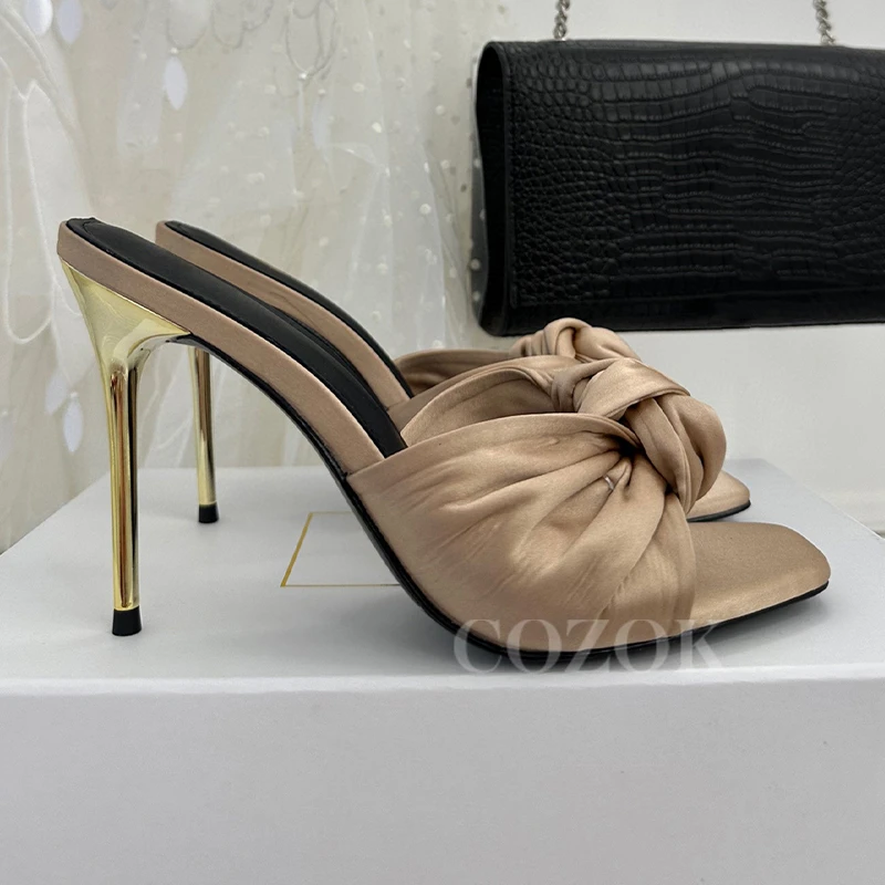 Elegant Female High Heel Slippers Summer New Unique Upper Design Open Toe Ladies Pumps Satin Material Square Head Sandals
Elegant Female High Heel Slippers Summer New Unique Upper Design Open Toe Ladies Pumps Satin Material Square Head Sandals
