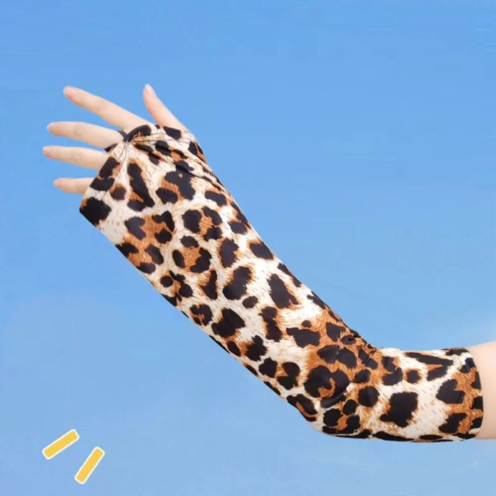 Cover Large Size Loose Arm Sleeves Summer Sunscreen Sleeves Women Arm Sleeves Driving Sunscreen Sleeves Ice Silk Arm Sleeves
Cover Large Size Loose Arm Sleeves Summer Sunscreen Sleeves Women Arm Sleeves Driving Sunscreen Sleeves Ice Silk Arm Sleeves