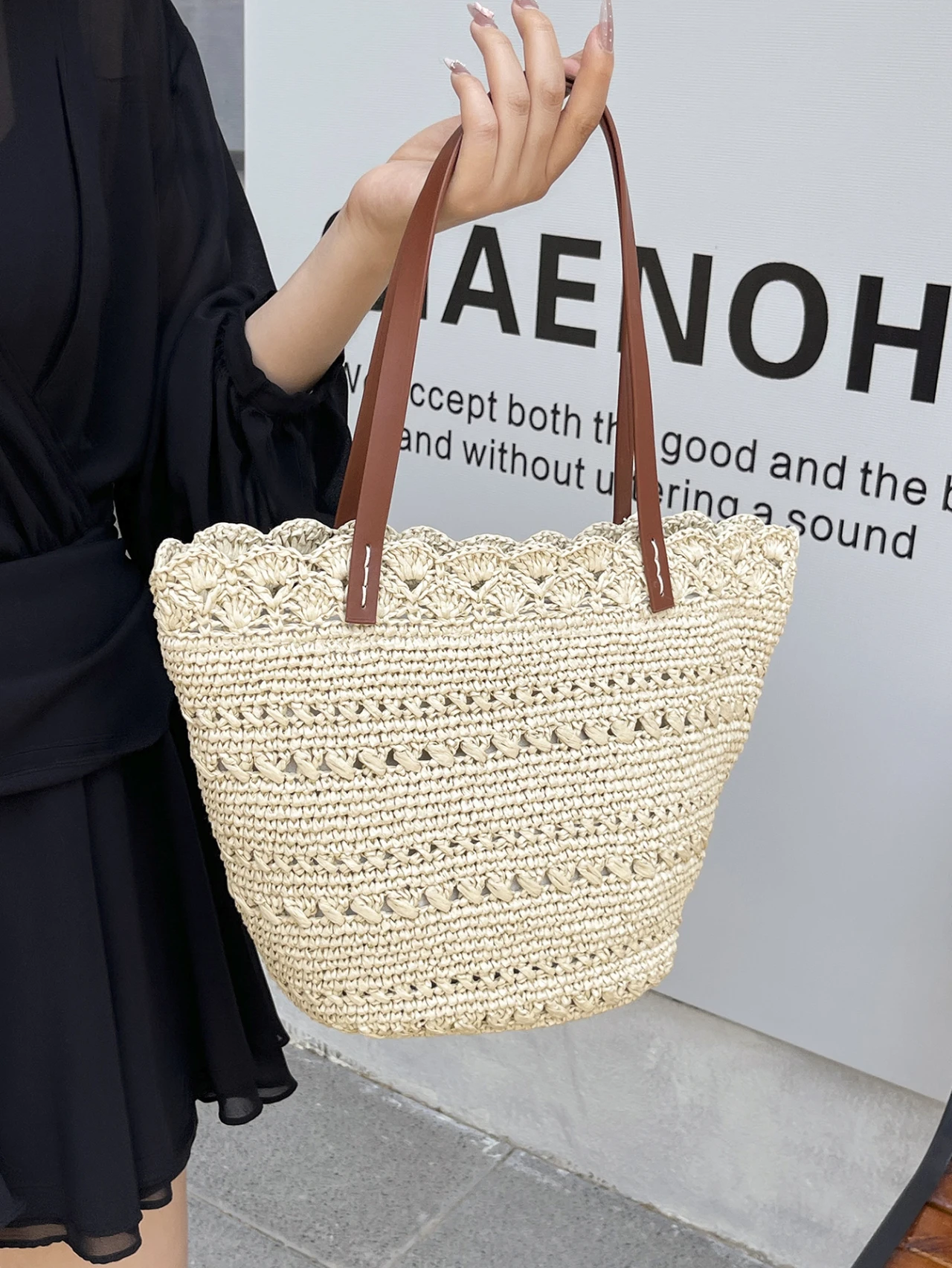 Hand-Woven Seaside Holiday Tote 10 S1672ed720ebe4853ab54a1a5d583f5d8l