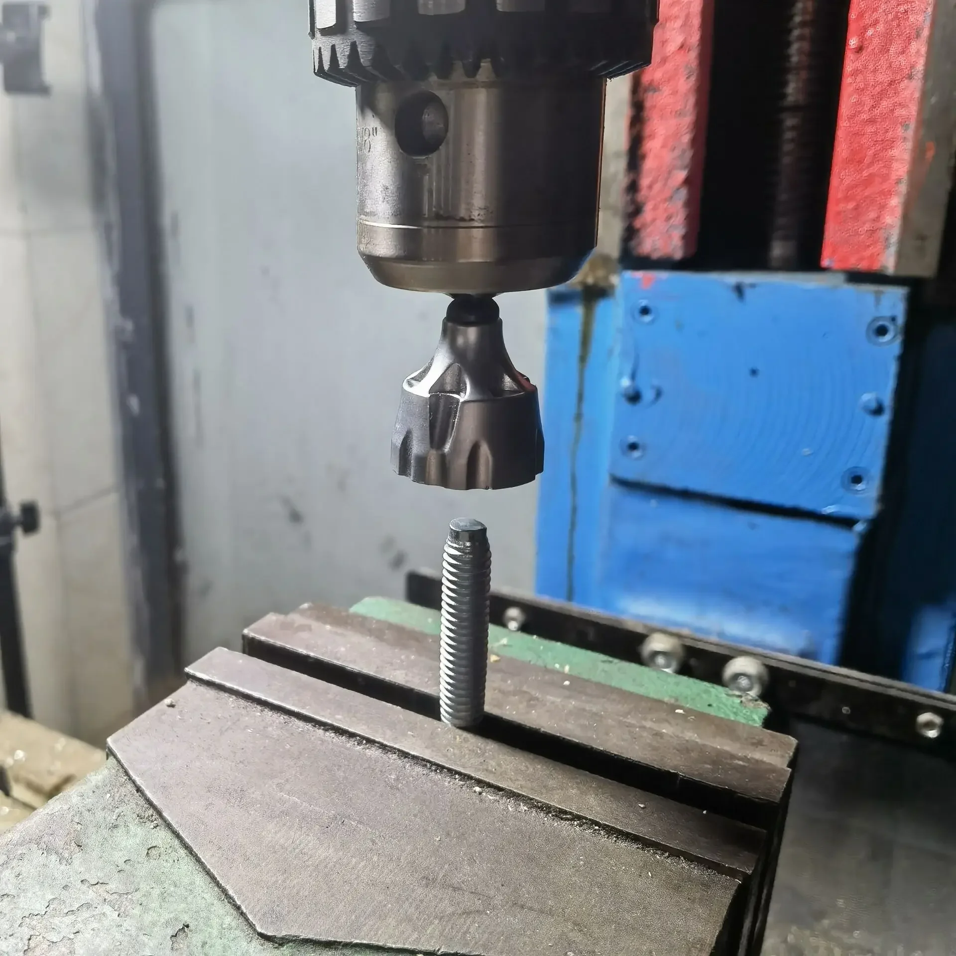 3-19mm Hexagon Shank Universal Deburring External Chamfer Drill Bits Remove Burr for Metal Bolt Thread Repair Power Tools
3-19mm Hexagon Shank Universal Deburring External Chamfer Drill Bits Remove Burr for Metal Bolt Thread Repair Power Tools