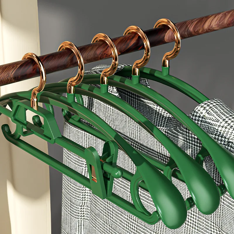 5PCS New Product Rose Gold Hook Hanger UP Plastic Emerald Bold No Trace Not Bulging Broad Shoulders Coat Hanger Pants Hanger 
5PCS New Product Rose Gold Hook Hanger UP Plastic Emerald Bold No Trace Not Bulging Broad Shoulders Coat Hanger Pants Hanger