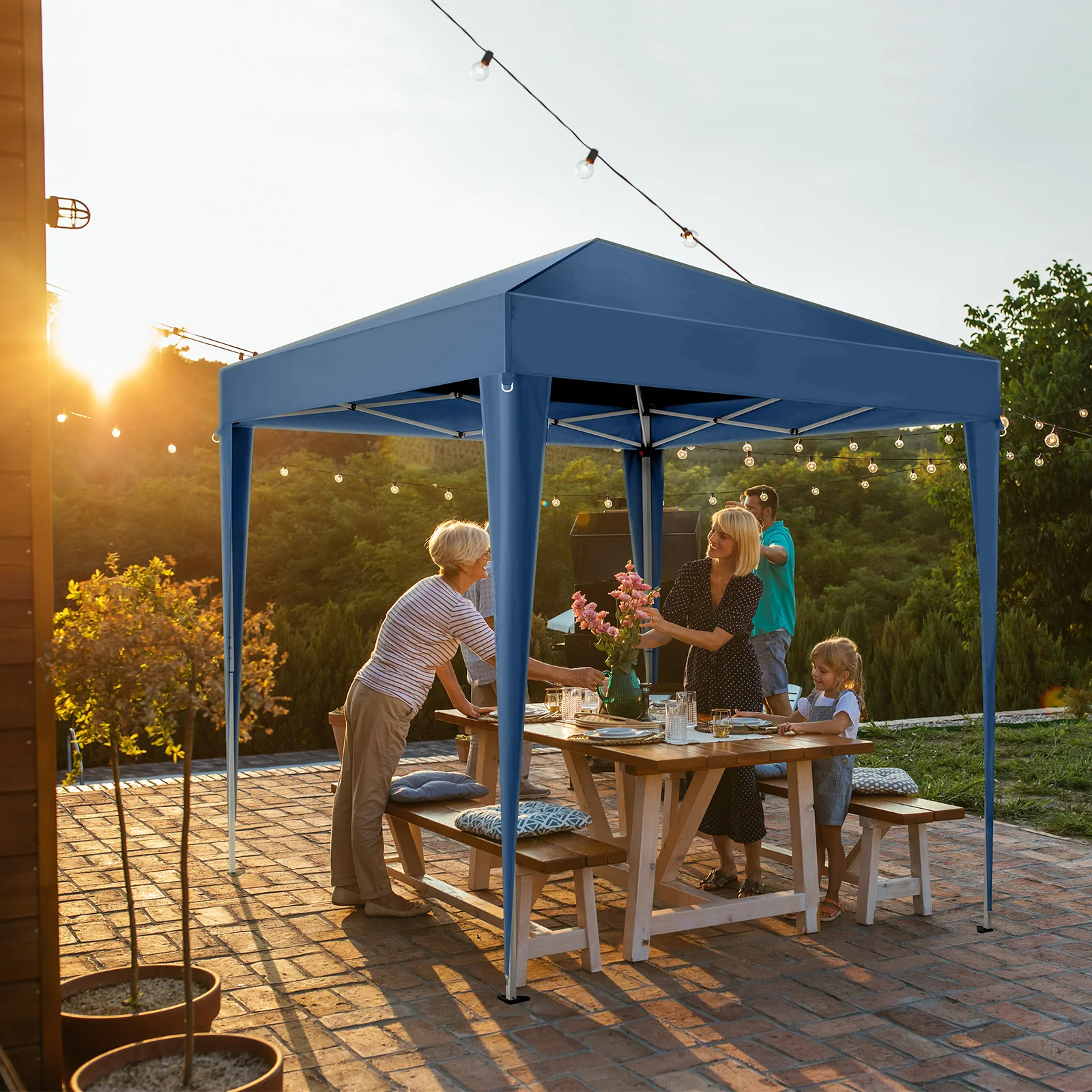 Портативный складной тент 6,5 * футов синий 4 стороны с 2 дверями 2 окна оксфордская фотожелезная трубка подходит для кемпинга
Портативный складной тент 6,5 * футов синий 4 стороны с 2 дверями 2 окна оксфордская фотожелезная трубка подходит для кемпинга