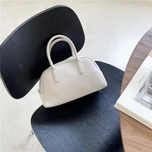 DN Boston Handbags for Women Tote Bags Ladies Small Shoulder Crossbody Bags for Women Solid Color Fashion 2022 Simplicity Design
DN Boston Handbags for Women Tote Bags Ladies Small Shoulder Crossbody Bags for Women Solid Color Fashion 2022 Simplicity Design