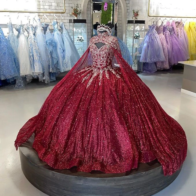 Burgundy Shiny Quinceanera Dresses Ball Gown Off The Shoulder Tulle Gold Appliques With Cape Puffy Sweet 16 Dresses
Burgundy Shiny Quinceanera Dresses Ball Gown Off The Shoulder Tulle Gold Appliques With Cape Puffy Sweet 16 Dresses