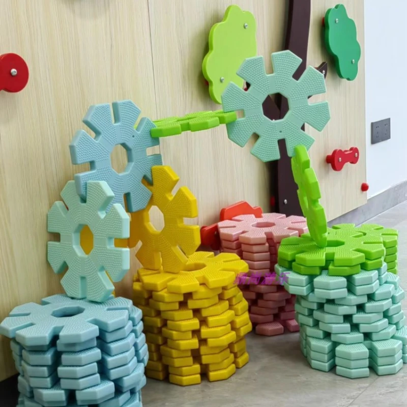 Кусочки снежинки для улицы и дома, пластиковые строительные блоки, детская сборка больших снежинок для детского сада
Кусочки снежинки для улицы и дома, пластиковые строительные блоки, детская сборка больших снежинок для детского сада