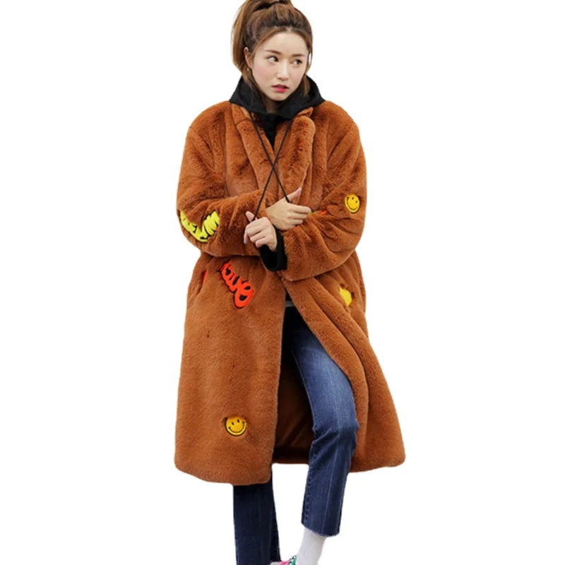 2023 New Thick Faux Rabbit Fur Coat Loose Coat Ladies Plush Coat Plush Female Coat Long Plush Jacket Women 
2023 New Thick Faux Rabbit Fur Coat Loose Coat Ladies Plush Coat Plush Female Coat Long Plush Jacket Women