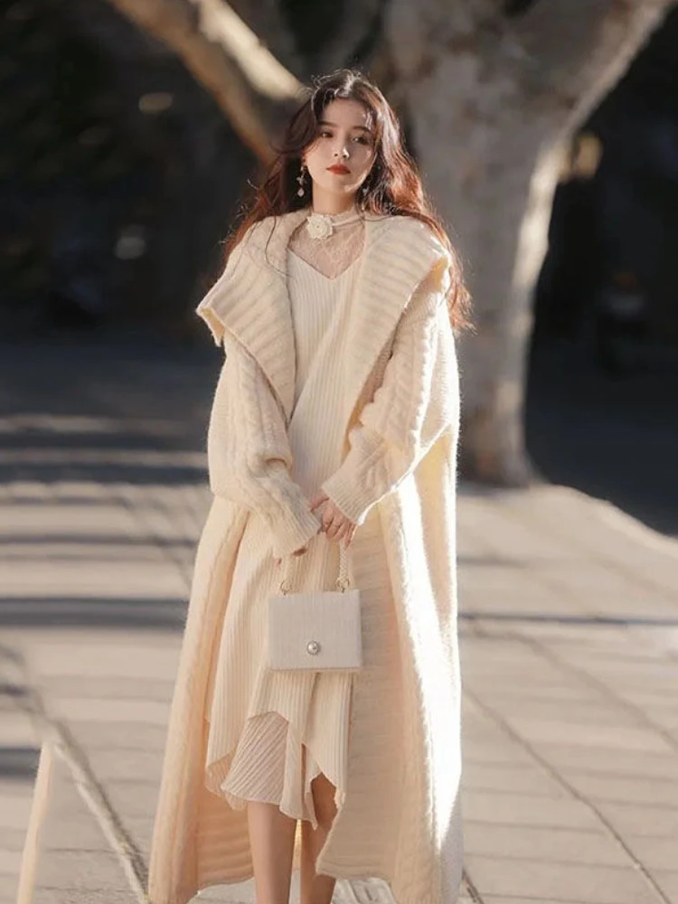 Korean Fashion Sweaters for Women Autumn/Winter Turn-down Collar Solid Knitted Cardigan Long Coat Tops Womens Clothing Knitwears
Korean Fashion Sweaters for Women Autumn/Winter Turn-down Collar Solid Knitted Cardigan Long Coat Tops Womens Clothing Knitwears