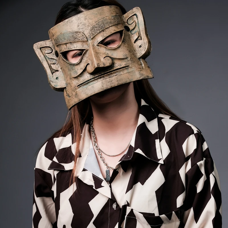 Mask Men's and Women's Full Face Cartoon Retro Style National Style Sexy Adult High-End Suitable for Party Secret Room Props 1Pc
Mask Men's and Women's Full Face Cartoon Retro Style National Style Sexy Adult High-End Suitable for Party Secret Room Props 1Pc