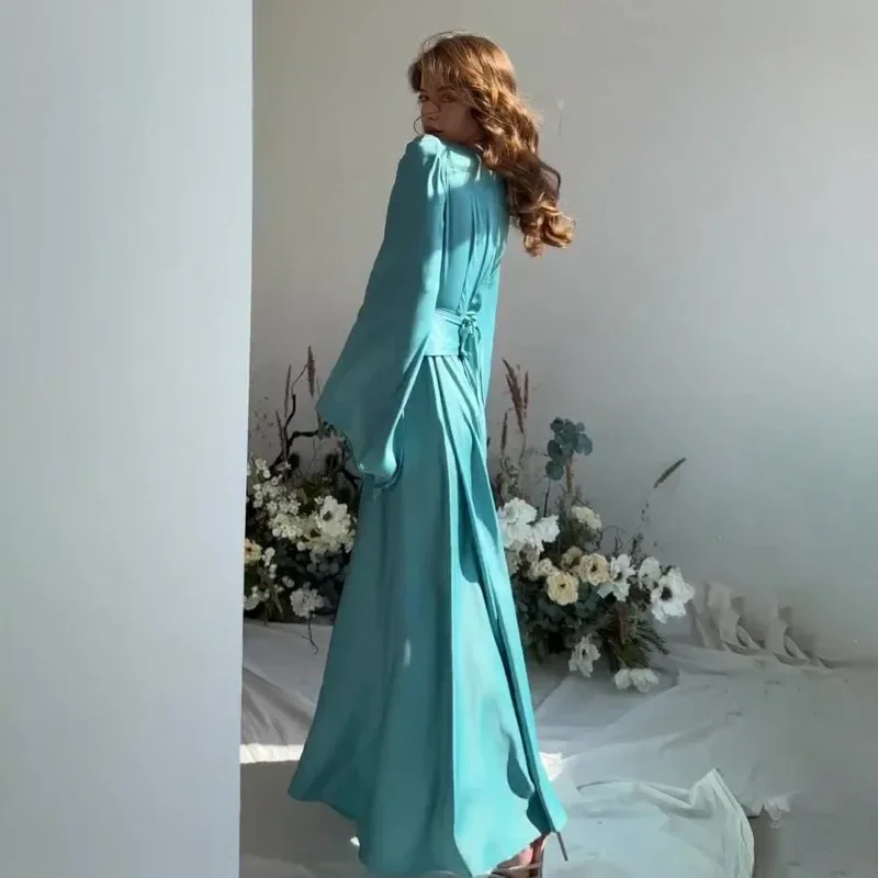 Women Flare Sleeve O-Neck Slim Tassel Elegant Dress Spring 2024 Autumn New Dress Women Solid Pleated Stitching High Waist Dress
Women Flare Sleeve O-Neck Slim Tassel Elegant Dress Spring 2024 Autumn New Dress Women Solid Pleated Stitching High Waist Dress
