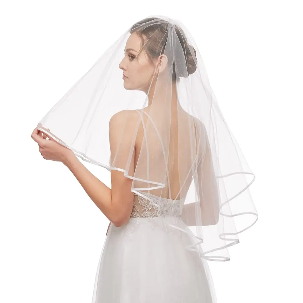Bridal Veil Women's Simple Tulle Short Wedding Veil Ribbon Edge with Comb for Wedding Bachelorette Party
Bridal Veil Women's Simple Tulle Short Wedding Veil Ribbon Edge with Comb for Wedding Bachelorette Party