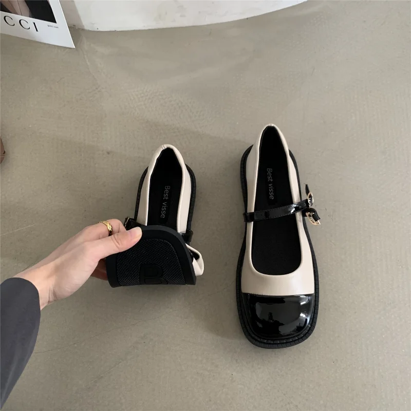 Women Mary Jane Vintage Girls Lolita Shoes Japanese British Style Patent Leather Shoes Shoes for Women Ladies Shoes
Women Mary Jane Vintage Girls Lolita Shoes Japanese British Style Patent Leather Shoes Shoes for Women Ladies Shoes