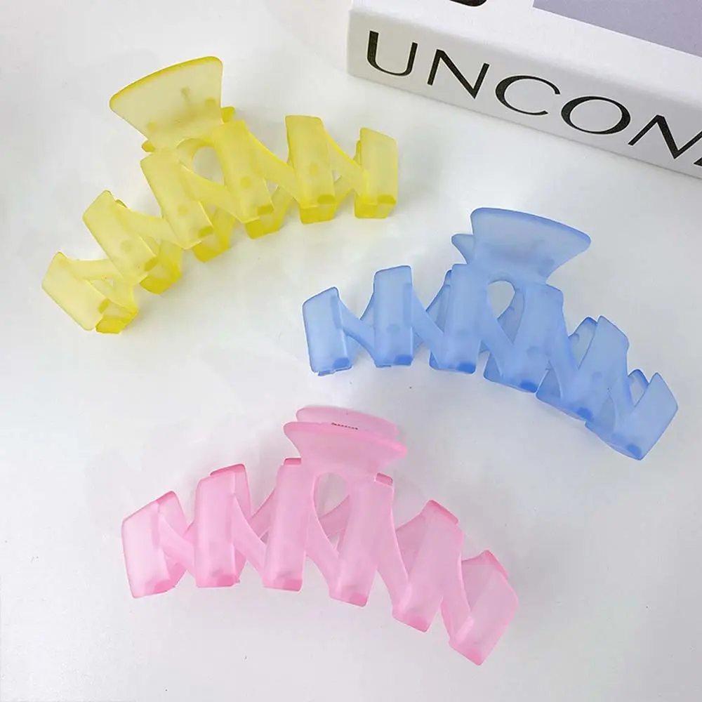 Cute Candy Color Girls Jelly Shark Clip Plastic Hair Clip Korean Style Grab Clip Transparent Hair Claw Female Hair Accessories
Cute Candy Color Girls Jelly Shark Clip Plastic Hair Clip Korean Style Grab Clip Transparent Hair Claw Female Hair Accessories