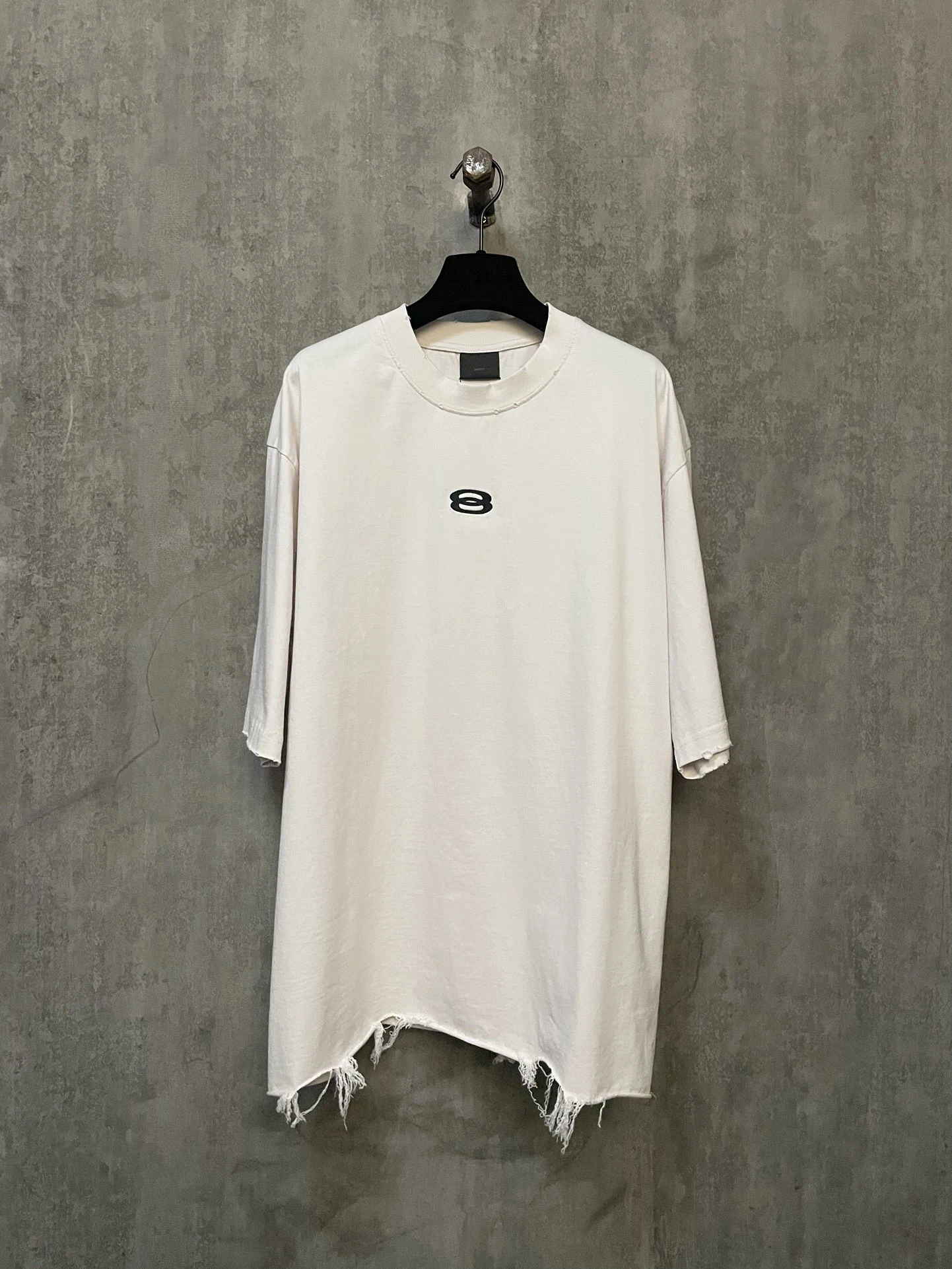 Футболка 24SS Мужская/женская с вышивкой, роскошная хлопковая уличная одежда в стиле хип-хоп, рубашка оверсайз с 8 логотипами
Футболка 24SS Мужская/женская с вышивкой, роскошная хлопковая уличная одежда в стиле хип-хоп, рубашка оверсайз с 8 логотипами