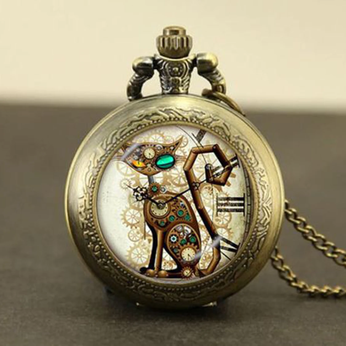 

New Mysterious machine Cat Bronze Vintage Quartz Pocket Watch Women Men Necklace Unique Pendant Clock Watch Gift Accessories