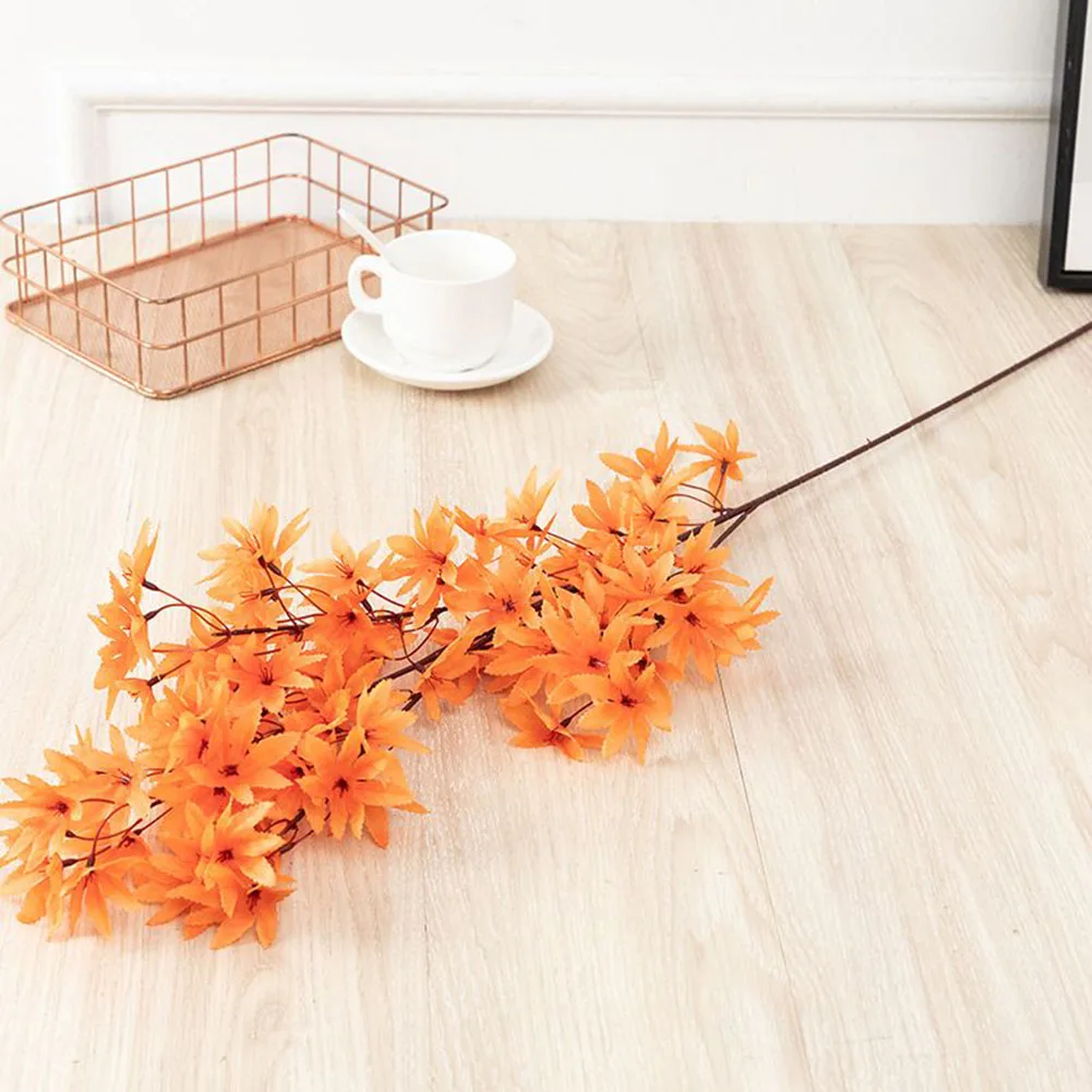 Artificial Flower Fake Flower Home Decoration Living Room Red Maple Silk Simulation Single Wedding Kitchen Party
Artificial Flower Fake Flower Home Decoration Living Room Red Maple Silk Simulation Single Wedding Kitchen Party