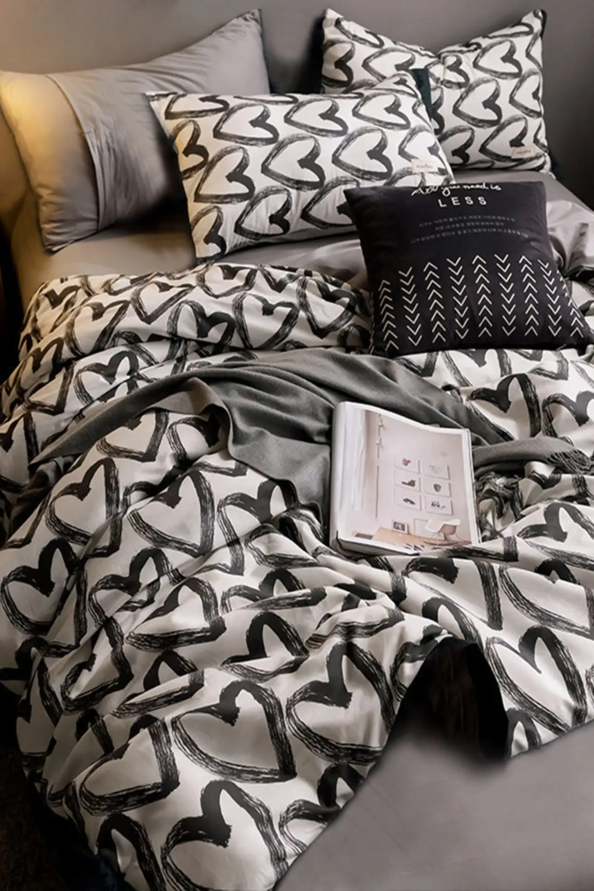 Duvet Cover Set with Fitted Sheets, Double Love Heart Gray High End Queen Duvet Cover Set Silky Soft Comfortable Queen Bedding S
Duvet Cover Set with Fitted Sheets, Double Love Heart Gray High End Queen Duvet Cover Set Silky Soft Comfortable Queen Bedding S