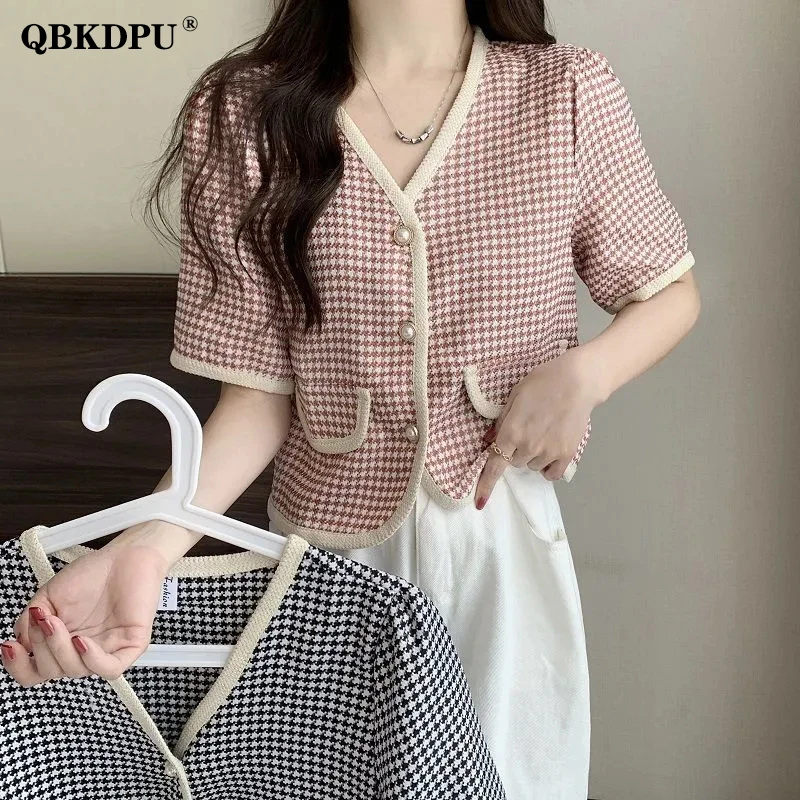 

Elegant Houndstooth V Neck Cropped Shirts Women Korean Fashion Short Sleeve Pearl Button Blouse Female Casual Loose Cardigan Top