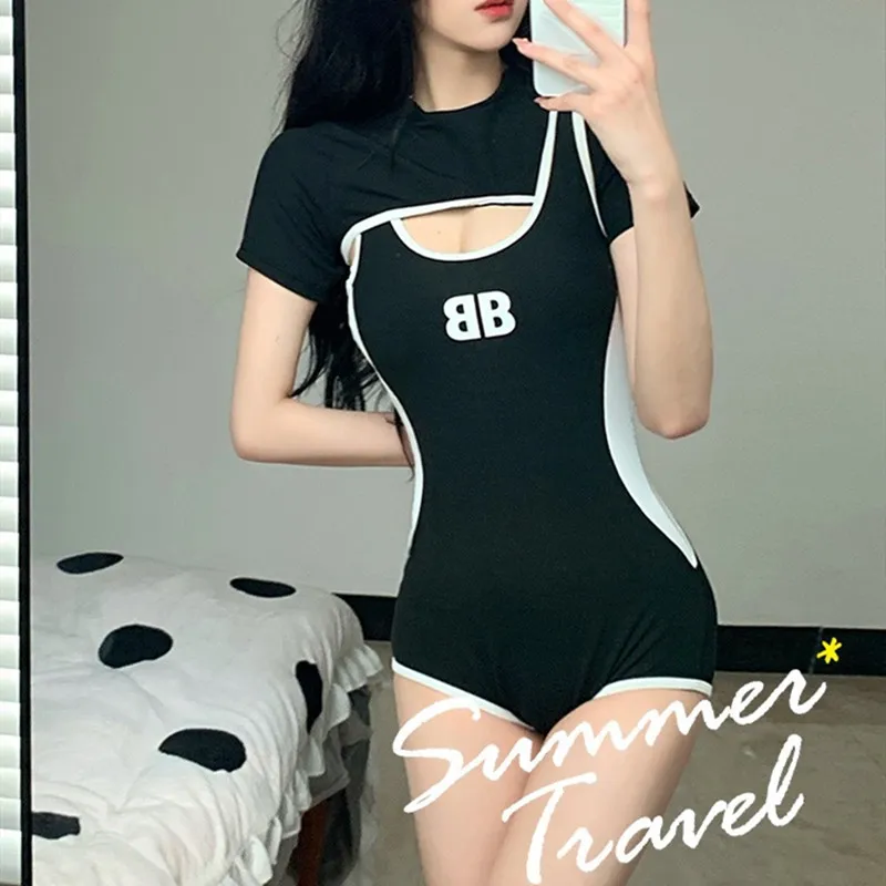 Short Sleeve Swimsuit Women's One Piece Sexy Swimwear Korean Classic Black White Push UP Hollow Bathing Suit Hot Spring Sports
Short Sleeve Swimsuit Women's One Piece Sexy Swimwear Korean Classic Black White Push UP Hollow Bathing Suit Hot Spring Sports