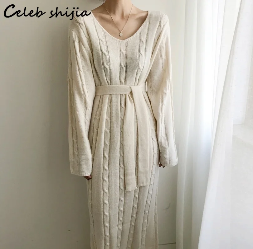 Chic Long Knitted Dress Women Vintage 2023 Winter Loose Lace-up Wool Dresses Ladies V-neck Streetwear Soft Knitwear Jumper Fall
Chic Long Knitted Dress Women Vintage 2023 Winter Loose Lace-up Wool Dresses Ladies V-neck Streetwear Soft Knitwear Jumper Fall