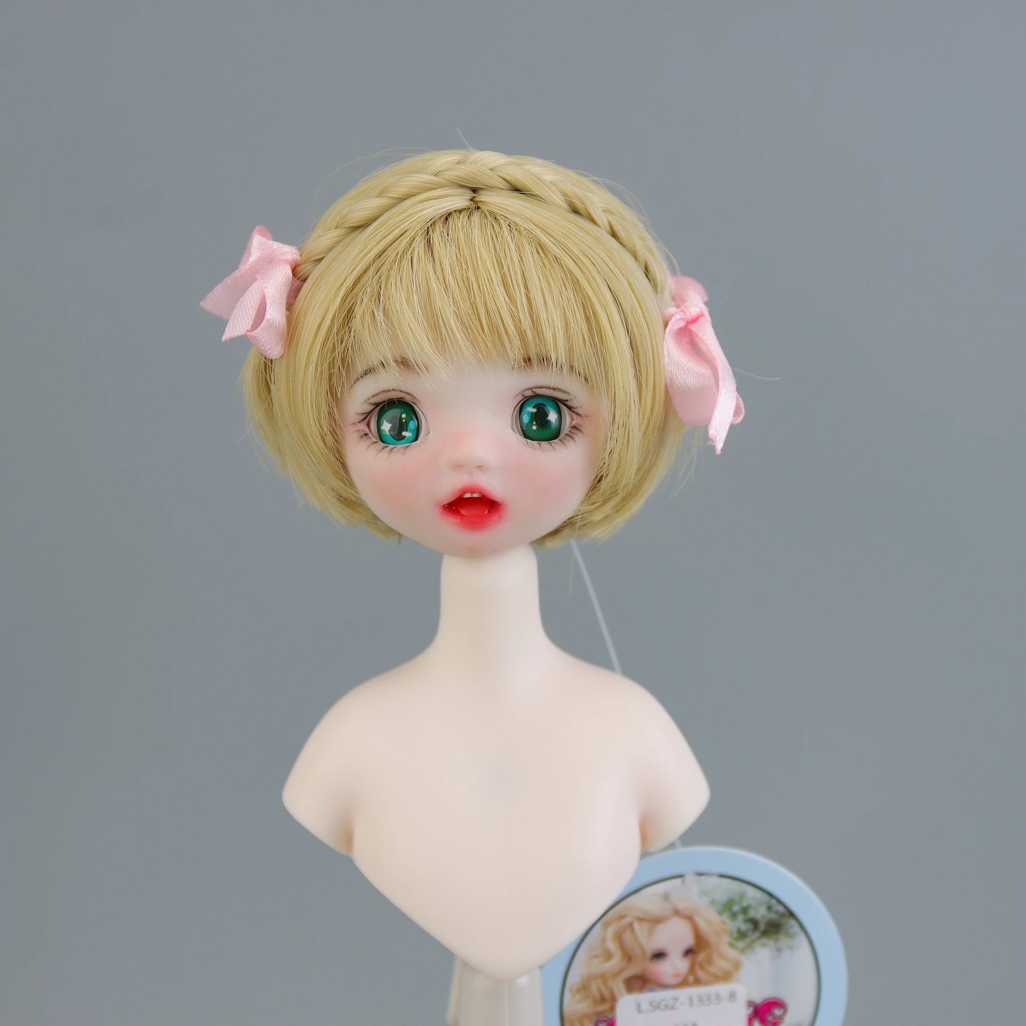 BJD Wigs Fit For 1/8 OB11 Doll Hair Blonde Short High temperature Fiber Tress For 5-6'' Small Dolls Wig
BJD Wigs Fit For 1/8 OB11 Doll Hair Blonde Short High temperature Fiber Tress For 5-6'' Small Dolls Wig