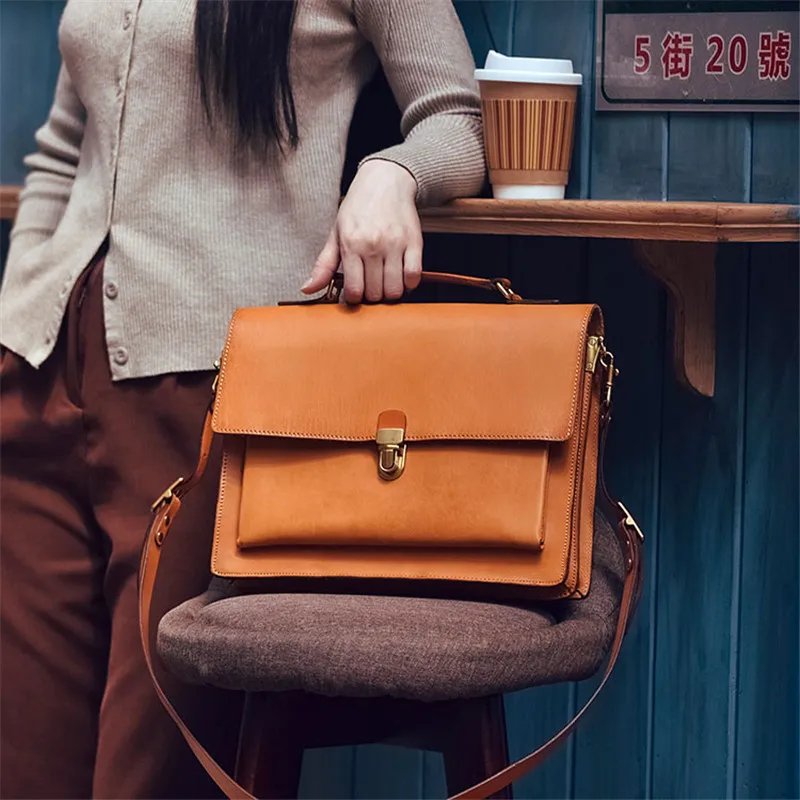 Fashion vintage genuine leather lock handbag designer organizer luxury natural real cowhide travel messenger bag briefcases
Fashion vintage genuine leather lock handbag designer organizer luxury natural real cowhide travel messenger bag briefcases