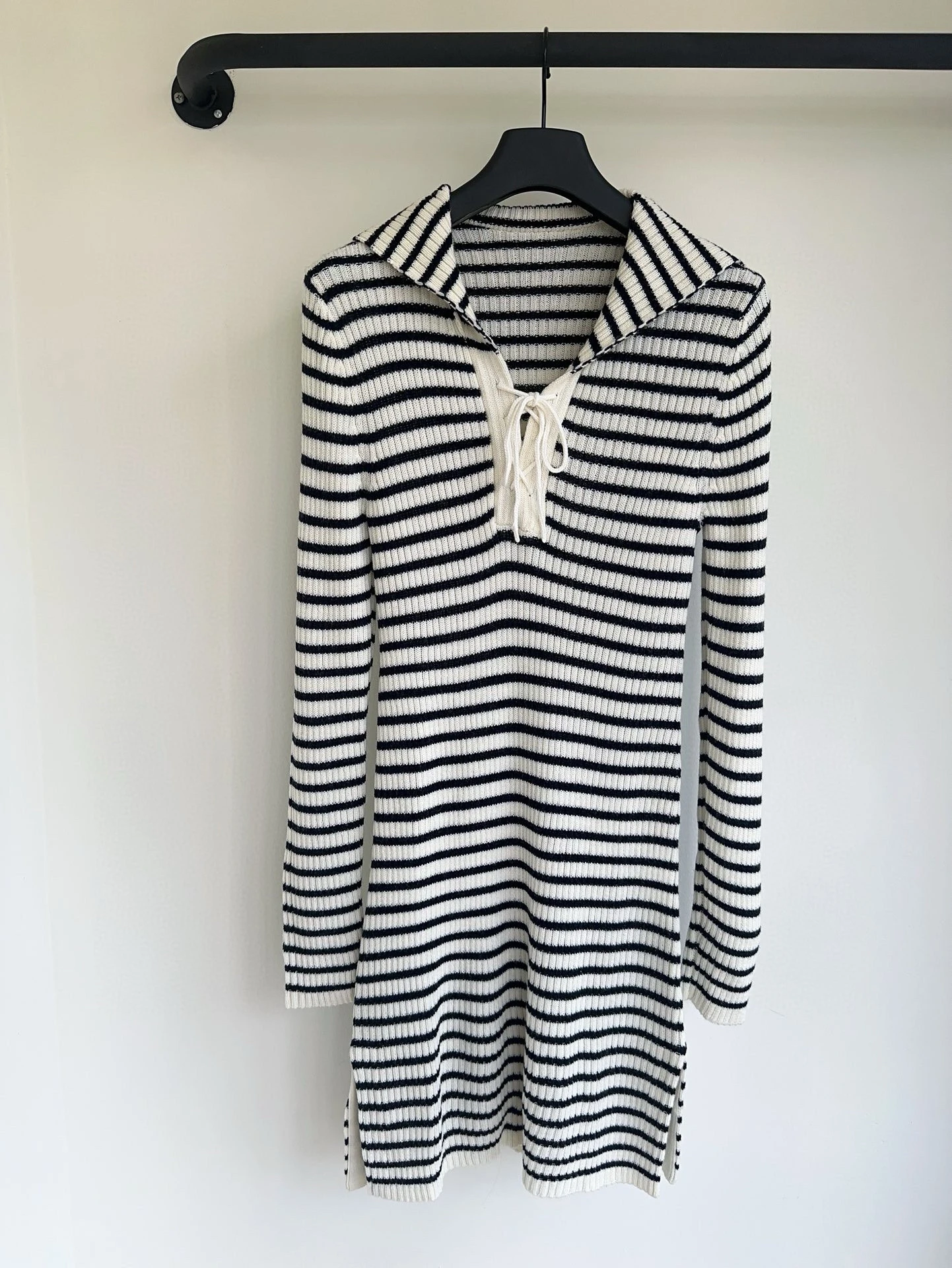 Spring and summer new navy style lace-up jacquard striped knit dress in black and white
Spring and summer new navy style lace-up jacquard striped knit dress in black and white