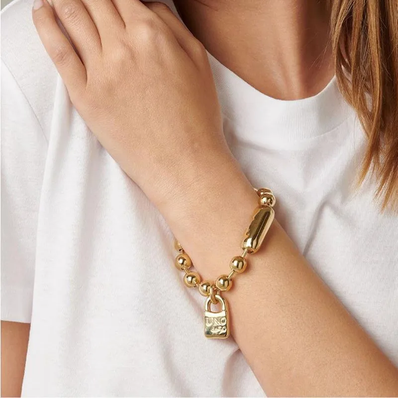 2022 New Stainless Steel Alloy Silver Color Cute Have Logo No Buckle Fashion Charm Bead Bracelet Free Wholesale Shipping
2022 New Stainless Steel Alloy Silver Color Cute Have Logo No Buckle Fashion Charm Bead Bracelet Free Wholesale Shipping