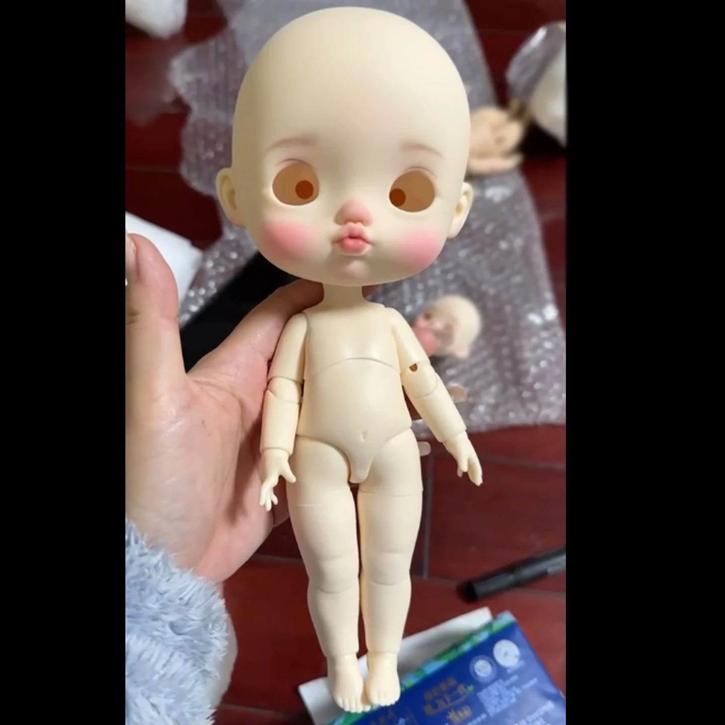 1/6 BJD кукла большая голова девушка макияж голова с телом полимерный материал Сделай Сам кукла милая девочка кукла игрушки подарок
1/6 BJD кукла большая голова девушка макияж голова с телом полимерный материал Сделай Сам кукла милая девочка кукла игрушки подарок