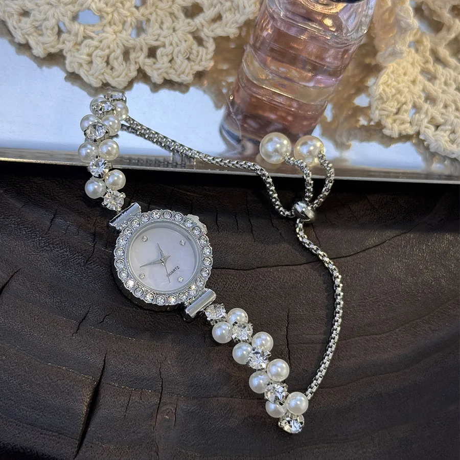 Double-Row Pearl Diamond-Encrusted Pull Rope Bracelet Women's Quartz Watch Romantic SweetStyle Fashion Luxury Niche Wristwatch Double-Row Pearl Diamond-Encrusted Pull Rope Bracelet Women's Quartz Watch Romantic SweetStyle Fashion Luxury Niche Wristwatch