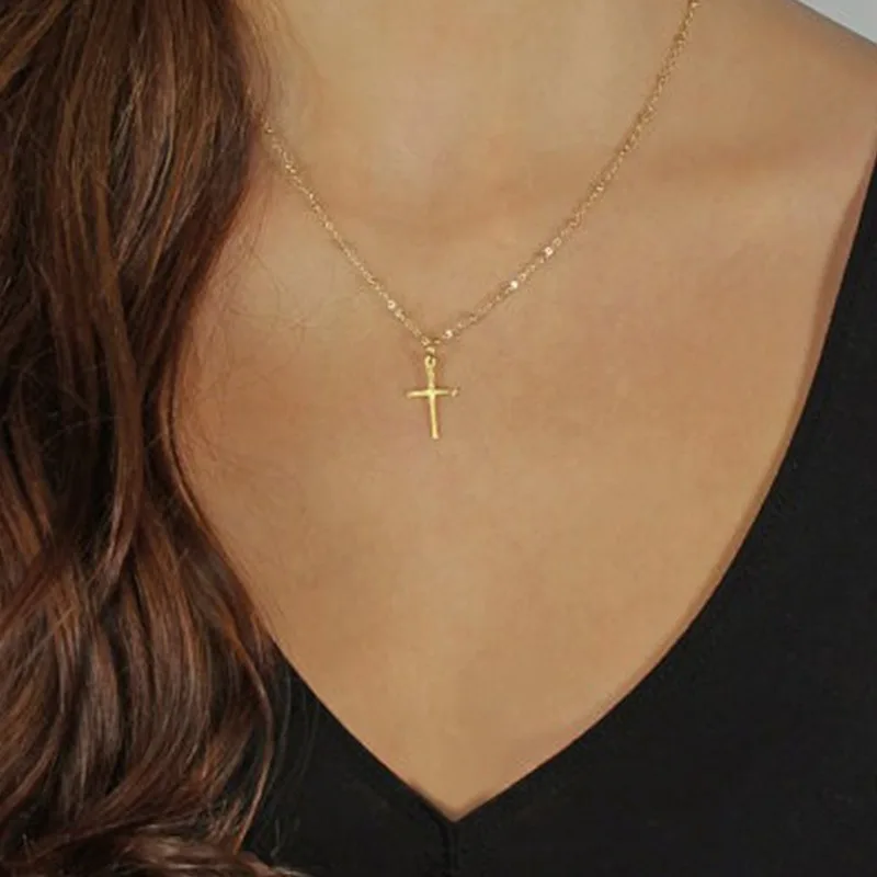 

Gold Color Cross Pendant Necklaces for Women Alloy Collarbone Chain Long Pendant Choker Necklace Fashion Jewelry Gift Collares