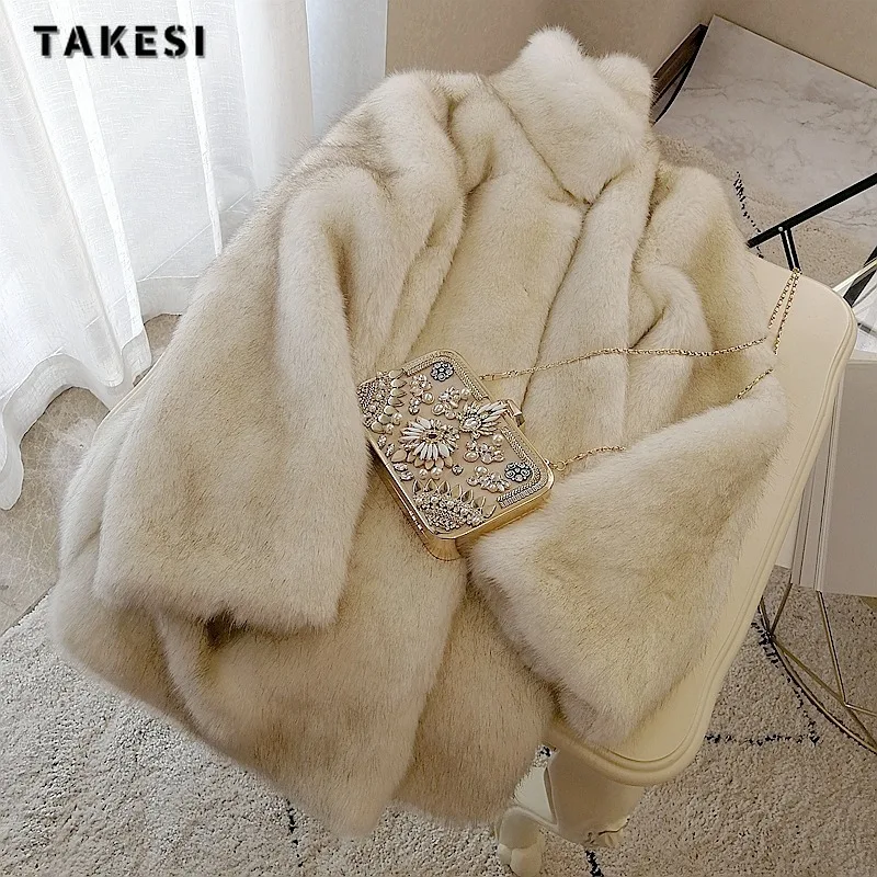 2023 Autumn Winter Korean Luxury Style Round Neck Baggy Fur Jacket For Women Office Lady Elegant Fashion Loose Warm Coat
2023 Autumn Winter Korean Luxury Style Round Neck Baggy Fur Jacket For Women Office Lady Elegant Fashion Loose Warm Coat