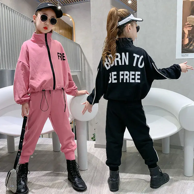 2023 Teen Girls' Sets Spring Autumn Zipper Coat Drawstring Hem Letter Print Loose Cuffed Pants Korean Fashionable 5-14 Years Old
2023 Teen Girls' Sets Spring Autumn Zipper Coat Drawstring Hem Letter Print Loose Cuffed Pants Korean Fashionable 5-14 Years Old
