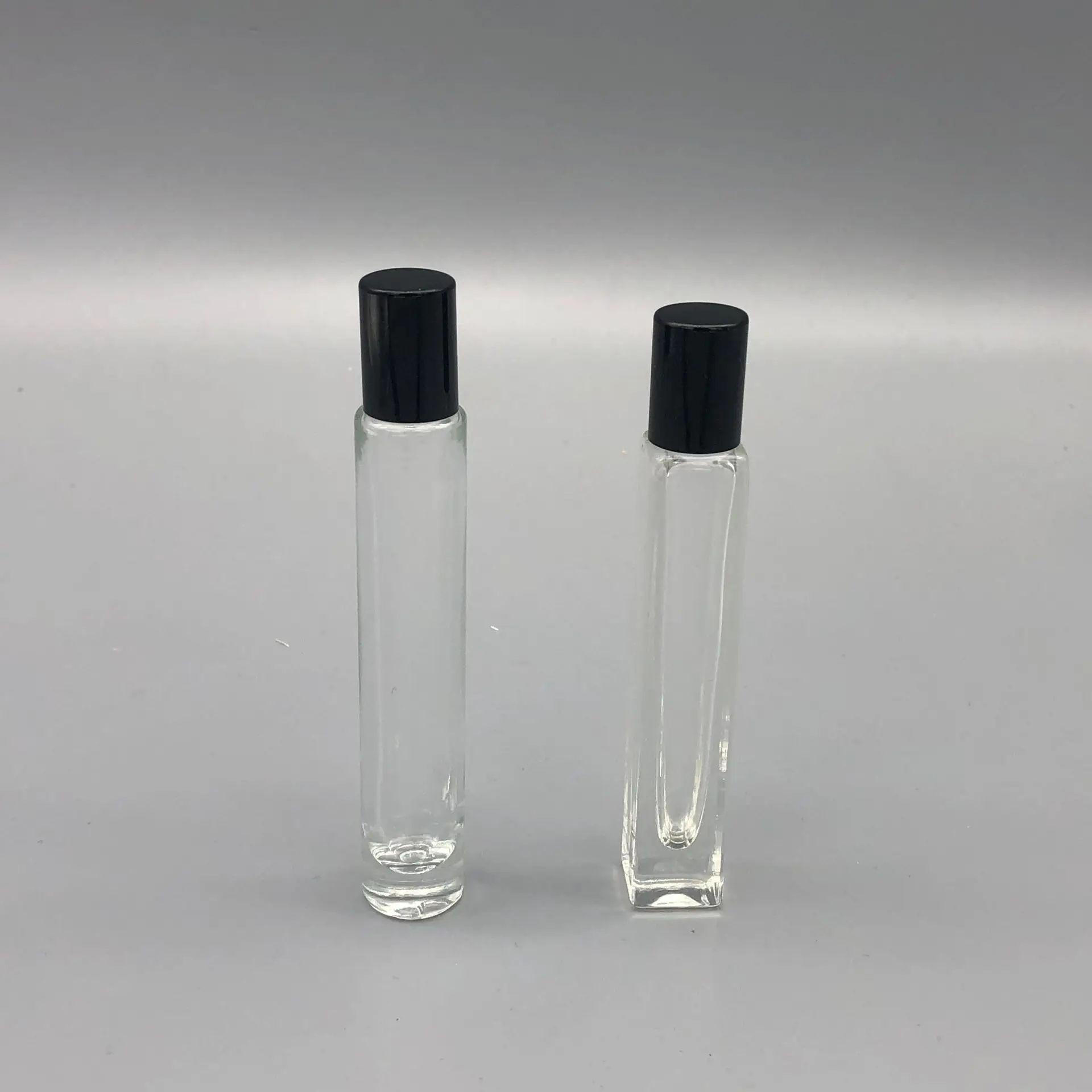 5pcs/lot Empty 10ML Mini Protable Perfume Bottle Glass Refillable Spray Bottle Massage Sample Essential Oil Ball Bottle Atomizer
5pcs/lot Empty 10ML Mini Protable Perfume Bottle Glass Refillable Spray Bottle Massage Sample Essential Oil Ball Bottle Atomizer